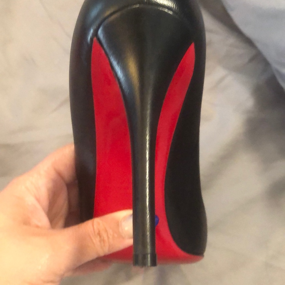 Black Christian Louboutin apostrophe 38.5 - Picture 8 of 11